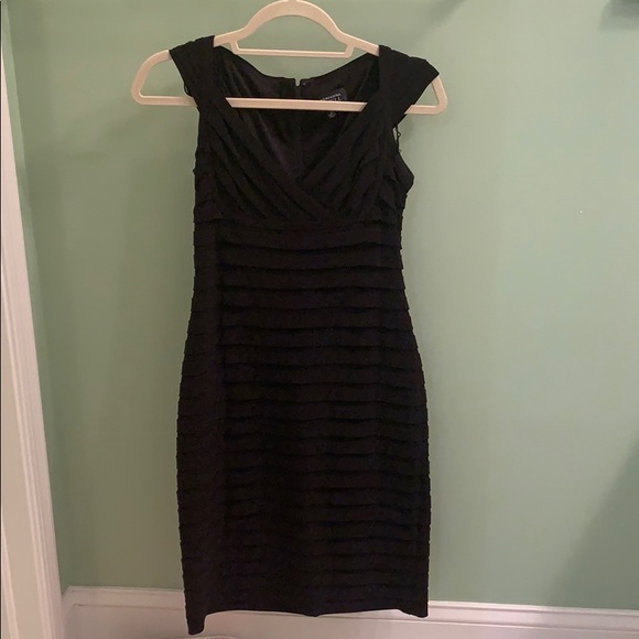Adriana Papell Dress - Picture 1 of 3